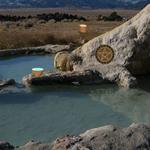 play Hot Spring Mountain Escape