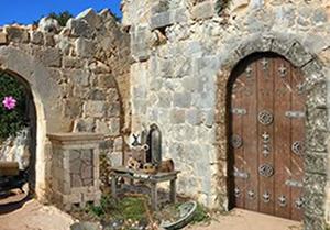 play Can You Escape Ruined Castle 2