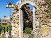 play Can You Escape Ruined Castle 2