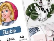 Barbie Flatlay Expert