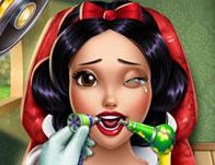 play Snow White Real Dentist