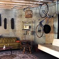 play Hipster Warehouse Escape