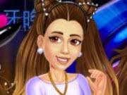 play Ariana Grande World Tour