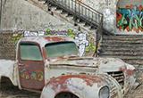 play Dilapidated Workshop Escape