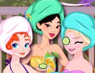 play Girls Weekend Getaway