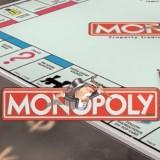 play Monopoly