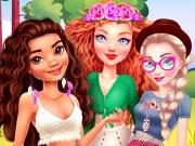 play Princesses Summer Glamping Trip