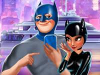 play Catwoman Night Kissing