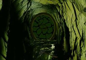 play Ancient Tunnel Escape