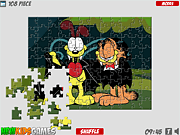 play Garfield Halloween Puzzle