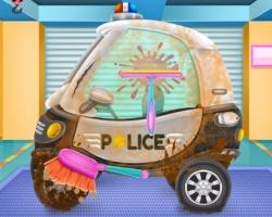 play Baby Police Car Wash