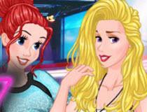 play Spotlight On Princess: Teen Fashion Trends