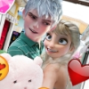 play Frozen Sisters In Love