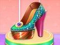 play Princess Shoe Designer