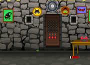 play Scary Mask Room Escape