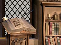 play Old Library Escape
