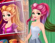 play Rapunzel Design Your Rainbow Dress