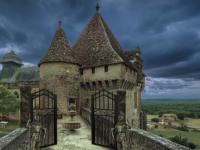 play Majestic Castle