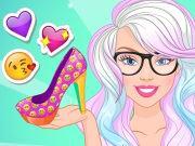 play Ellie Design My Emoji Shoes