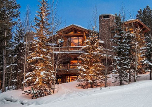 play Crystal Hunter Mountain Lodge