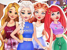 play Princesses Puzzle Portrait