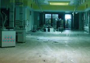 Abandoned Mall Escape