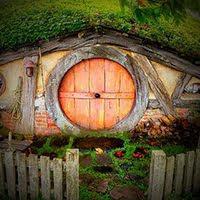 play Gfg Hobbit Hole Escape