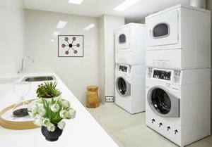play Luxury Laundry Room Escape
