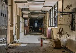 play Abandoned School Rescue