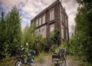 play Lost Manor Escape