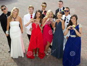 play Guess Who Farted : Prom Edition