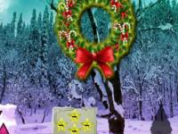 play Christmas Wreath Forest Escape