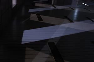 play Light & Shadow