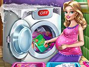 play Mommy Washing Clothes