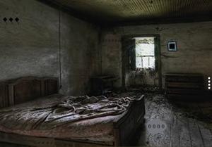 play Midnight Scary Abandoned Room Escape