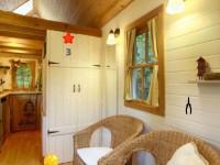 play Real Wooden House