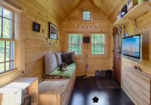 play Real Wooden House