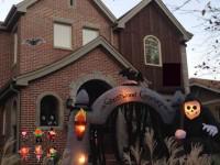 play Haunted House Halloween
