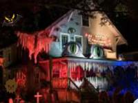 play Halloween Front Yard House
