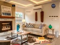 play Contemporary Room Escape