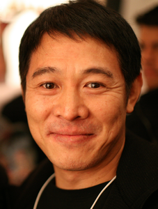 play Jet Li Is The One (2001) Asking You To Get Him A Coffee
