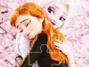 play Frozen Sister Jigsaw