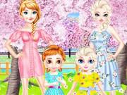 play Frozen Family Flower Picnic