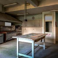 play Gfg Vintage Kitchen Room Escape
