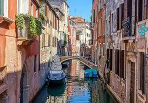 play Venice Canal Italy Escape