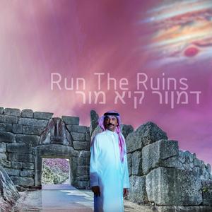 play Run The Ruins