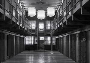 play Federal Prison Escape