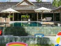 play Ekey Island Resort Escape