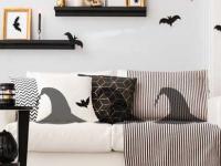 play Halloween House 01