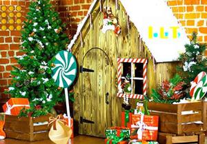 play Christmas Ornament House Escape